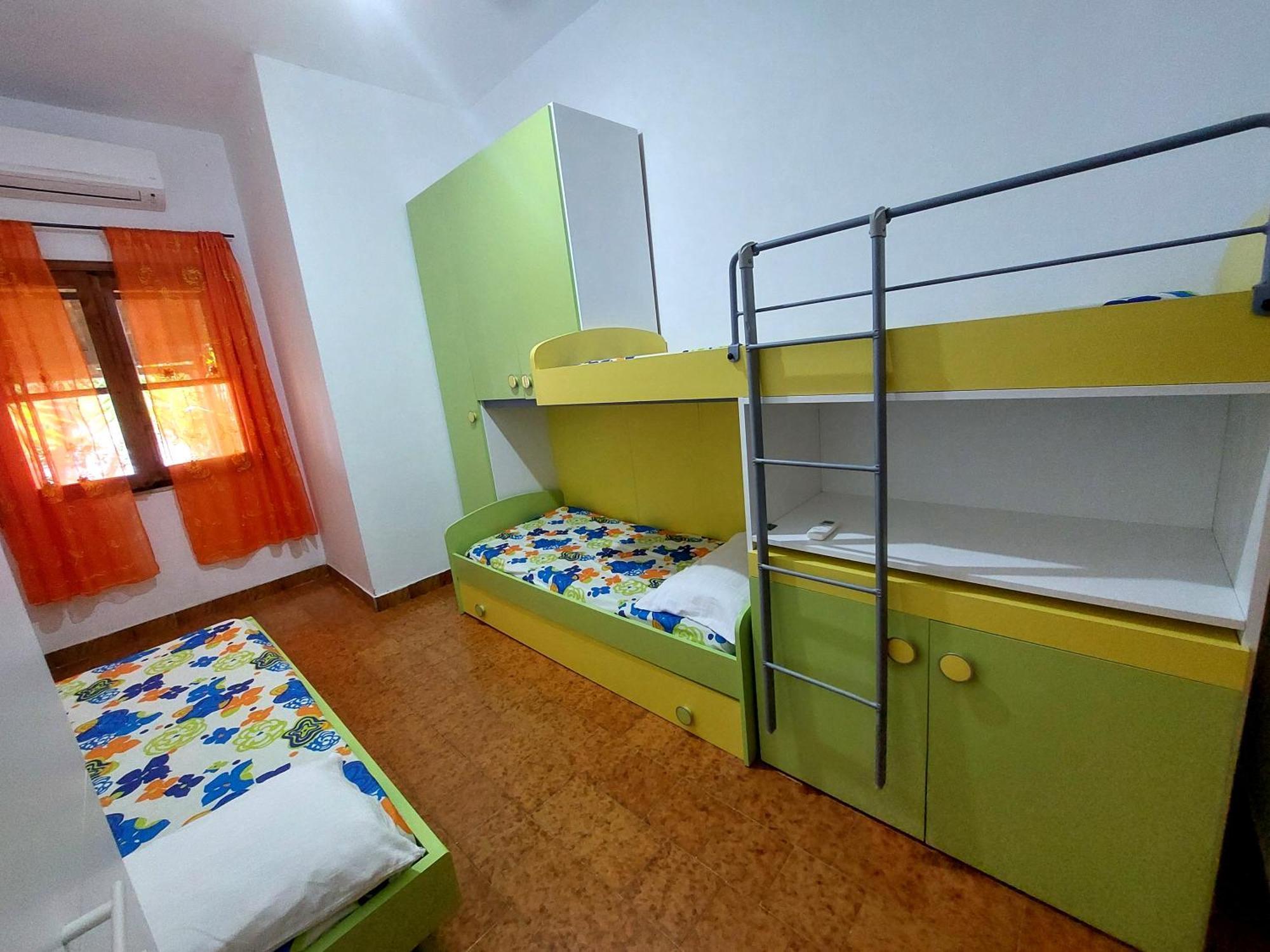 Melisenda Tertenìa Exterior foto